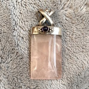 Silver pink quarts pendant
